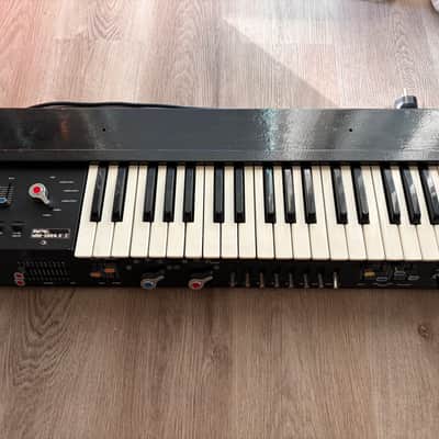 Univox Mini-Korg K-2 (Minikorg 700S) vintage analog synthesizer