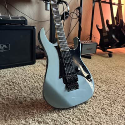 Ibanez RG750 1988 - Violet Pearl