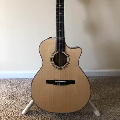 Taylor 314ce-N Nylon Acoustic-electric Guitar 2022 - Natural Sitka