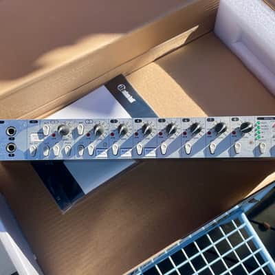 Focusrite Platinum Octopre LE 8-Channel Mic Preamp 2000s - Silver