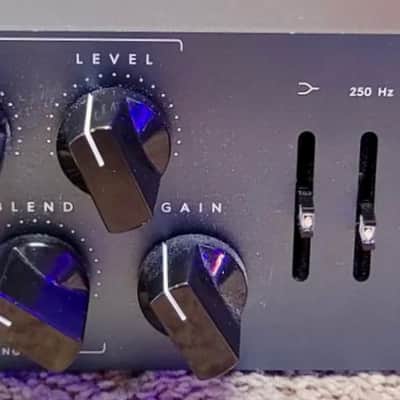 Darkglass Electronics Alpha Omega 500 500-Watt Bass Amp Head - Excellent Condition