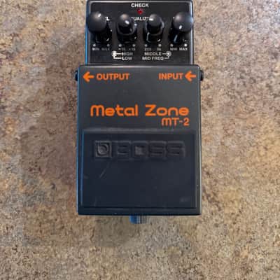 Boss MT-2 Metal Zone (Silver Label) 1991 - Present - Black