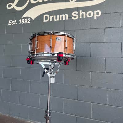 Ludwig LU6514CH Universal Cherry 6.5x14" Snare Drum