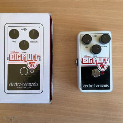 Electro-Harmonix Nano Big Muff Pi Distortion / Sustainer 2013 - Present - White / Black / Red