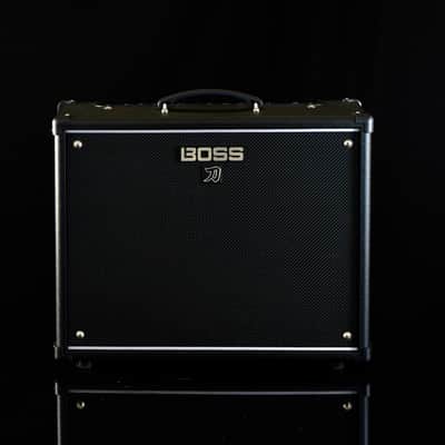 Boss Katana-100 Gen 3 100-Watt 1x12" Guitar Combo with Extras