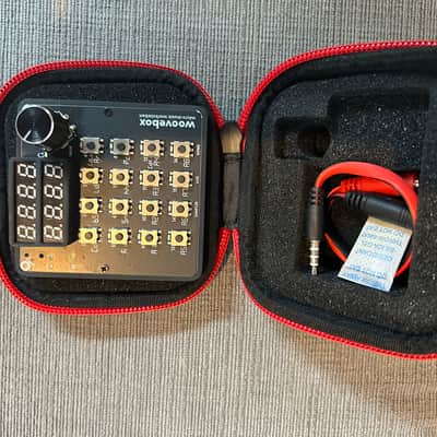Woovebox Micro Music Workstation