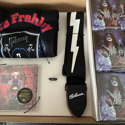 Gibson Ace Frehley Les Paul Power Pak Box Set 2008