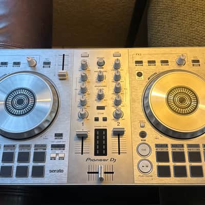 Pioneer DDJ-SB3 Limited Edition Silver