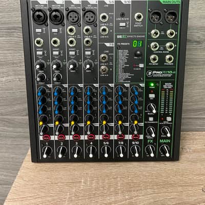 Mackie ProFX10v3 10-channel Mixer with USB and Effects #2768