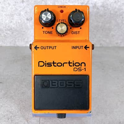BOSS DS-1 Distortion Guitar Effects Pedal