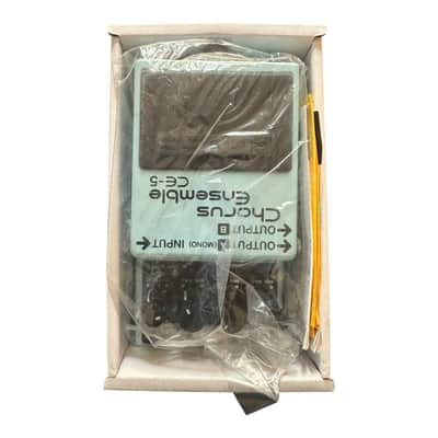 BOSS CE-5 Chorus Ensemble Guitar Pedal