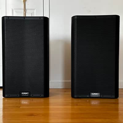 ( PAIR ) QSC K12.2 2-Way 2000-Watt 12" Active Loudspeaker - Excellent Condition