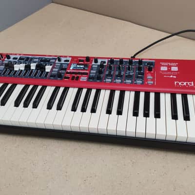 Nord Electro 6D SW61 Semi-Weighted 61-Key Digital Piano with bag and Synthcloud Libraries