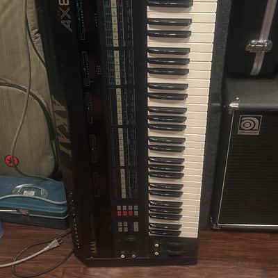 Akai AX80 Synthesizer 1980s - Black