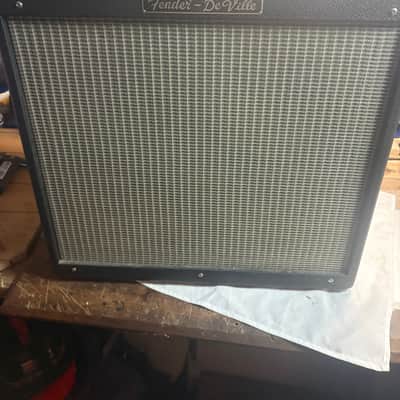Fender Hot Rod DeVille 3-Channel 60-Watt 4x10" Guitar Combo 1996 - 2001 - Black