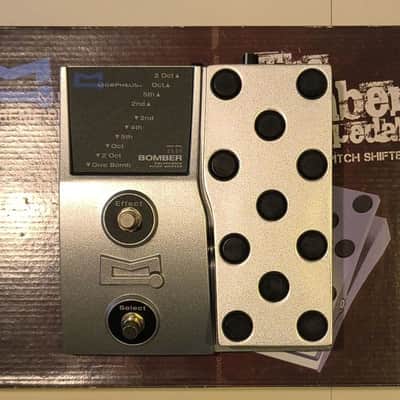 Bomber Pedal Polyphonic Pitch Shifter
