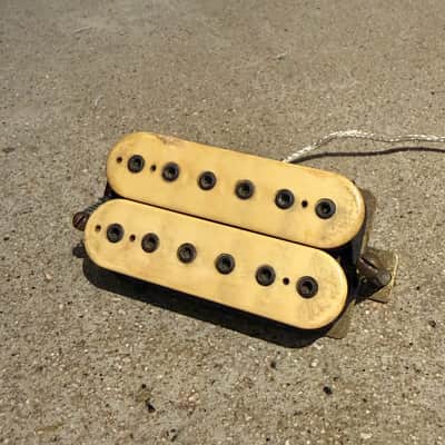 DiMarzio Super Distortion early 70s braided gen 1 with pickup rings Double Cream