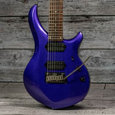 Sterling by Music Man Majesty 7