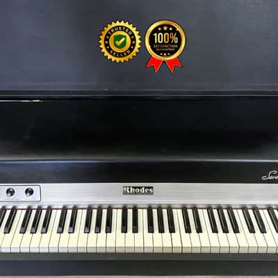 🚨🚨 SPECIAL PROMO: BUY 1, GET 2! 🚨🚨Rhodes Mark I Stage 73-Key Electric Piano 1✅ Stage Piano 73-Key Electric Piano ✅ Hardcase + Stand✅ Vintage Stage Piano✅ RARE from ´60s-´70s✅ Rhodes Mark 1 - Seventy Three