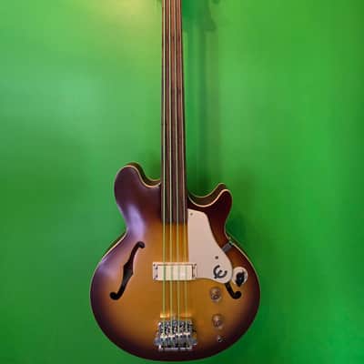 Epiphone Jack Casady Signature Bass Fretless 2024 - Present - Aged Royal Tan