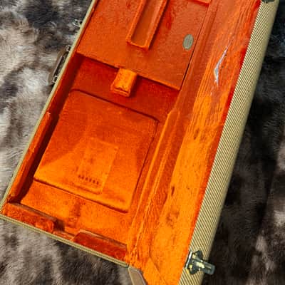 Fender G&G Deluxe Strat / Tele Hard Case - Tweed / Orange