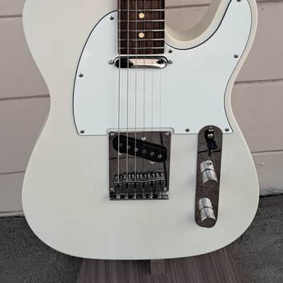REVEREND EASTSIDER T PETE ANDERSON SIGNATURE ELECTRIC GUITAR SATIN TRANS WHITE - 2022