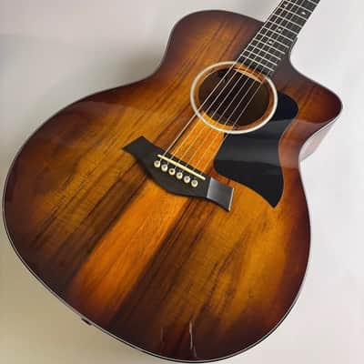 Taylor 224ce-K DLX