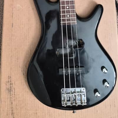 Ibanez GSR200-BK Gio Soundgear with Active EQ 2004 - Present Black
