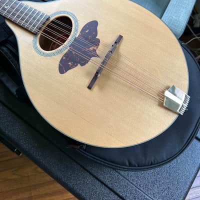 Eastman Lady Moon Octave Mandolin 2026 - Natural