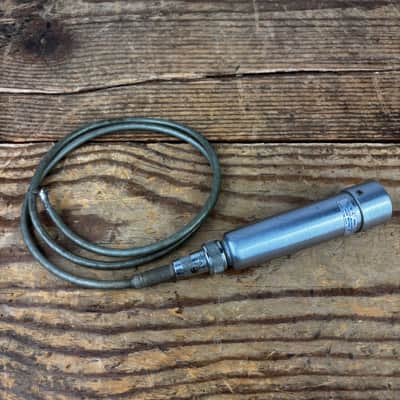 Vintage Shure 777S ”Slim-X” Unidirectional Crystal Microphone