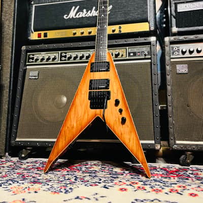 2004 B.C. Rich Exotic Pro JR V - Spalted Maple w/ SKB Flight Case