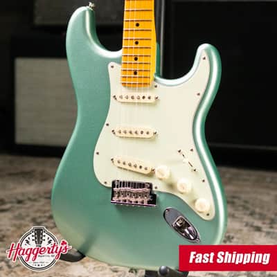 Fender American Professional II Stratocaster Electric Guitar - Mystic Surf Green with Hardshell Case - Used