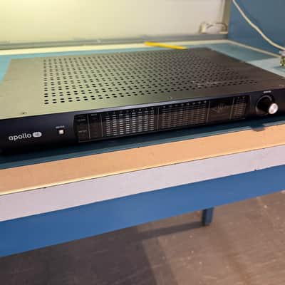 Universal Audio Apollo 16 QUAD Thunderbolt 2 Audio Interface 2010s - Black