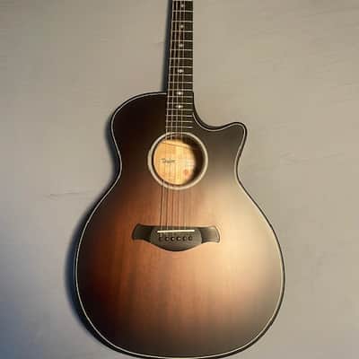 Taylor 324CE Builder's Edition 2024 - Satin edge burst