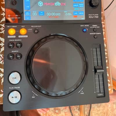 Pioneer XDJ-700 rekordbox DJ Digital Deck 2010s - Black