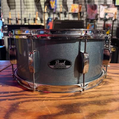 Pearl Roadshow 14" Deep Blue Sparkle Snare Drum