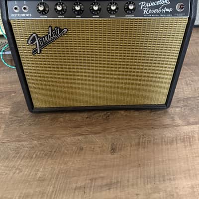 Fender '65 Princeton Reverb Reissue 15-Watt 1x10" Guitar Combo 2008 - Present - Black