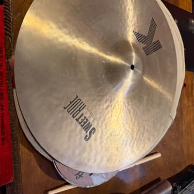 Zildjian K sweet 21β ride cymbal used / no issues at all WHY PAY MORE for a new one