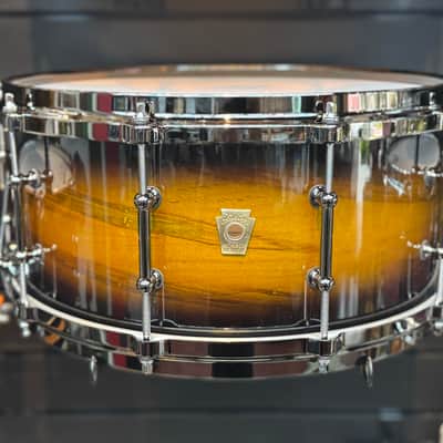 Ludwig 6 1/2" X 14" Classic Maple Exotic Select Snare Drum in Black Gold Burst