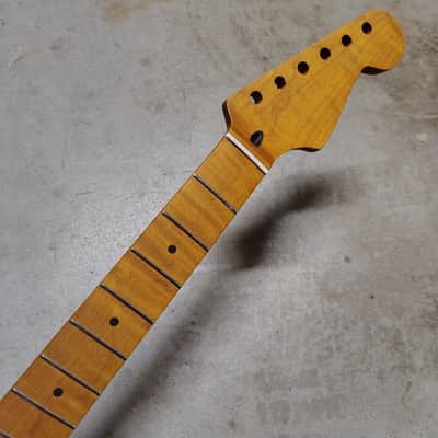 Flame Roasted Maple Strat Neck fits fender Stratocaster body 22 frets Modern