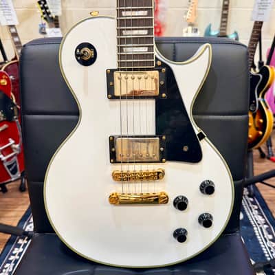 🔥NEW🔥 Vintage V100 ReIssued Electric Guitar – Arctic White Les Paul V100AW!