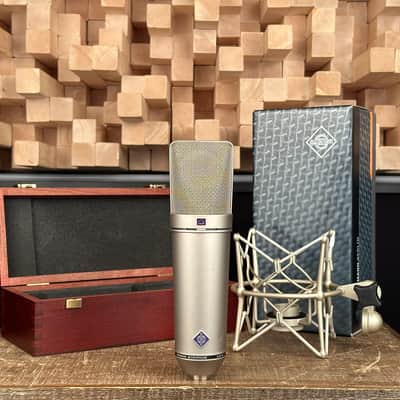 Neumann U 87 Ai Condenser Microphone. U87Ai U87. 174203