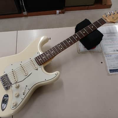 FENDER Electric Guitar American Standard Stratocaster