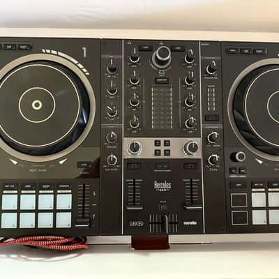 Hercules Inpulse 500 2-channel DJ Controller 2020 - Present - Black