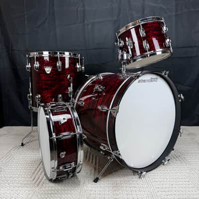 Ludwig Standard Drum Set In Red Oynx