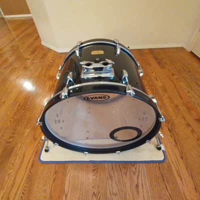 Pearl Export 22 round x 16 bass drum, gloss black upgraded pro heads excellent