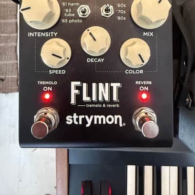 Strymon Flint Reverb and Tremolo V2 2022 - Present Black