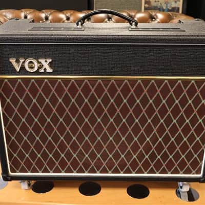 Vox AC15 CC1 Guitar Combo (Used)