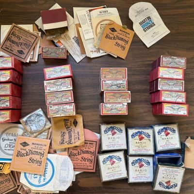 Vintage 1960s Gretsch Martin Bell Brand Acoustic Parlor Guitar Mandolin Violin Tenor Banjo Strings Dealer Display Case Candy - Lot of 25 + Loose Extra 3 Dozen Packages Rare Original