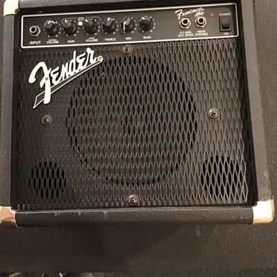 Fender FRONTMAN 33 WATT AMPLIFIER LATE 2000’s - BLACK